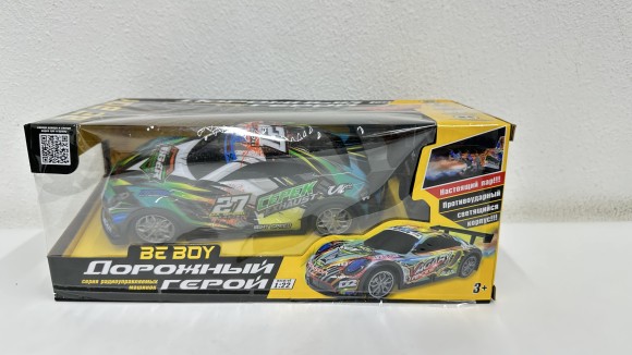 Машинка на пульте р/у "Beboy", световые эффекты, резин. покрышки, USB зарядн. устр., ударопрочн. кор