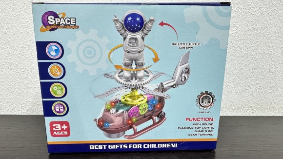 8837                  Вертолет на батарейках. Размер упак: 18х15х10,5см